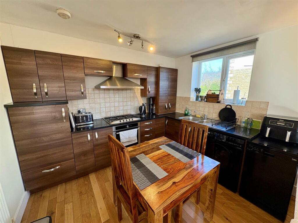 Additional image 4 of Whitehall Road East, Birkenshaw, Bradford