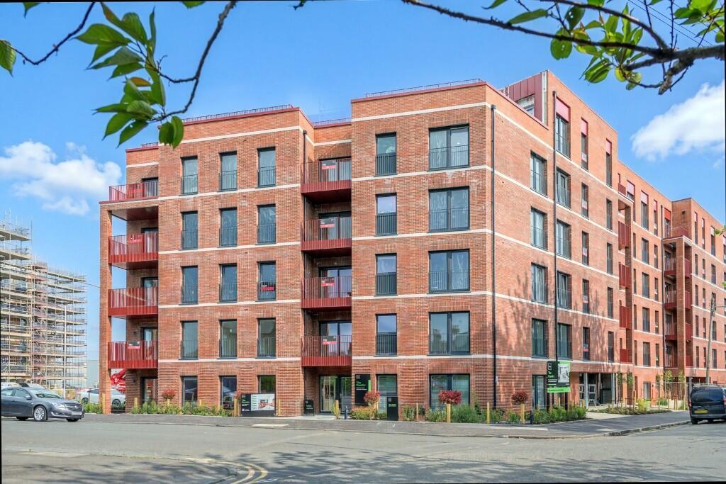 Main image of property: Inverlair Avenue,
Cathcart,
G43 2HD