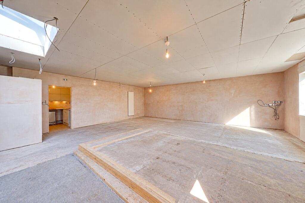 House in Malvern Hills, Hanley - View 4