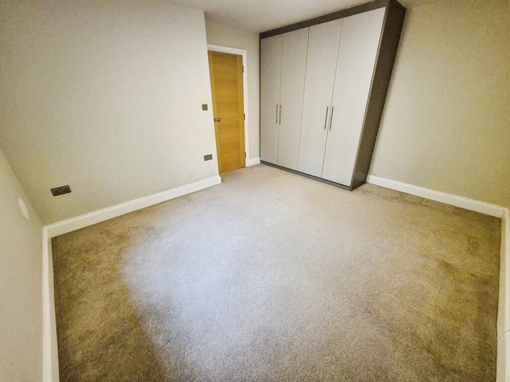 Apartment in Reading - More