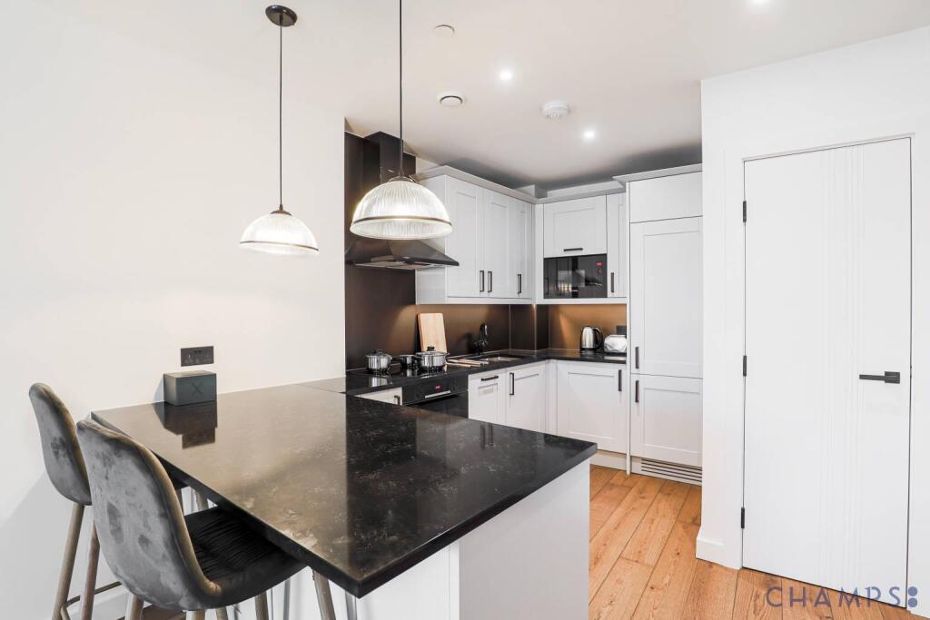 Apartment in London - View 5