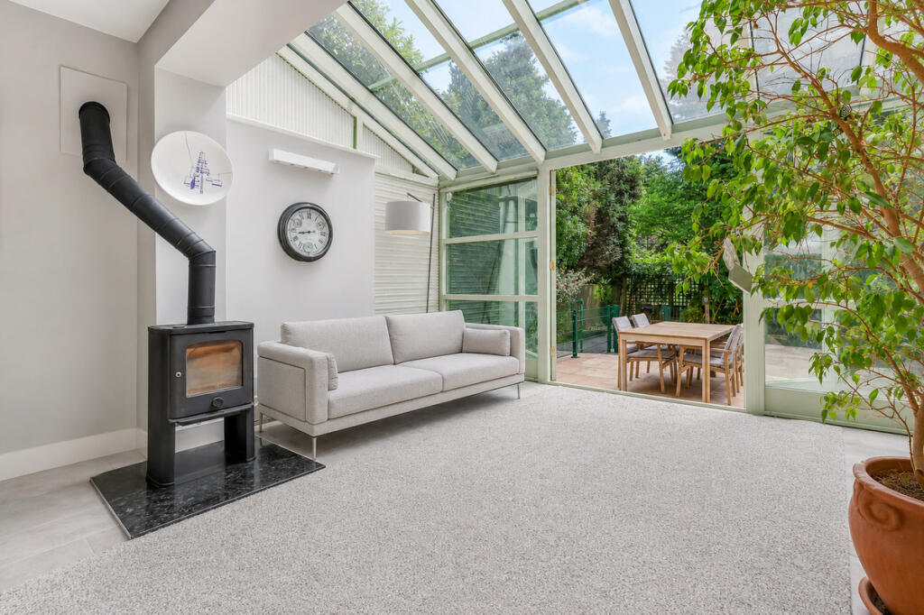 House in Bournemouth, Canford Cliffs, Poole - View 4