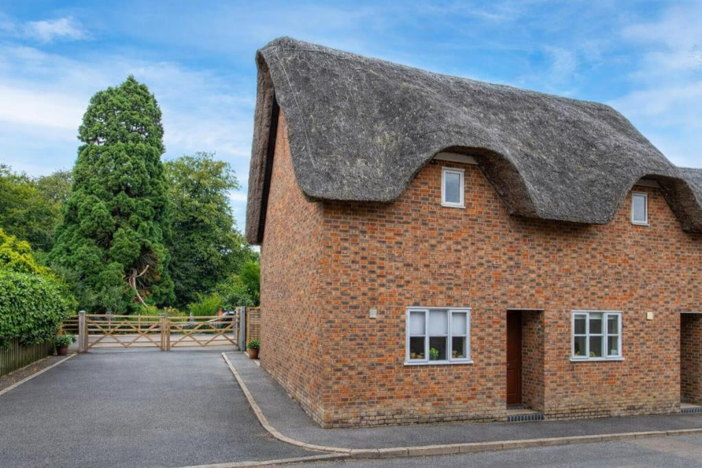 Main image of property: Church Lane, Welford, Northamptonshire NN6