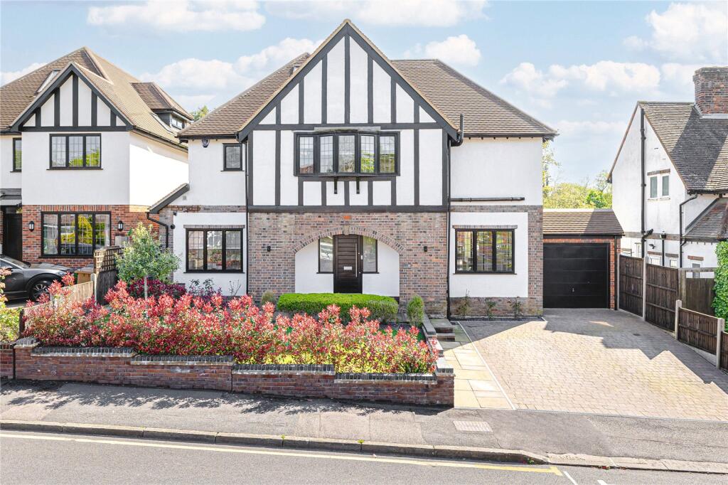 Main image of property: Mount Grace Road, Potters Bar, Hertfordshire, EN6