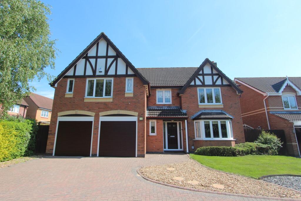 Main image of property: Greenfield Avenue, Balsall Common, CV7