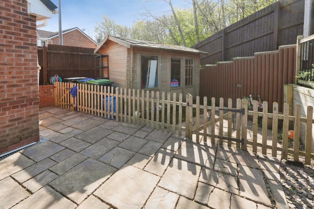 Additional image 22 of Taylor Way, Oldbury, B69