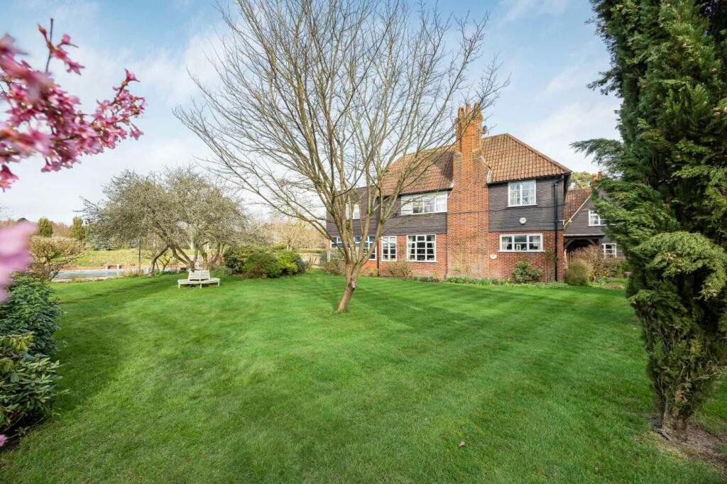 Main image of property: Twyford Road, Waltham St. Lawrence, Reading, Berkshire RG10