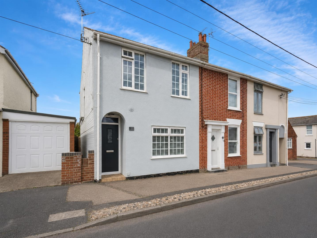 Main image of property: Lower Park Road, Brightlingsea, Colchester, CO7