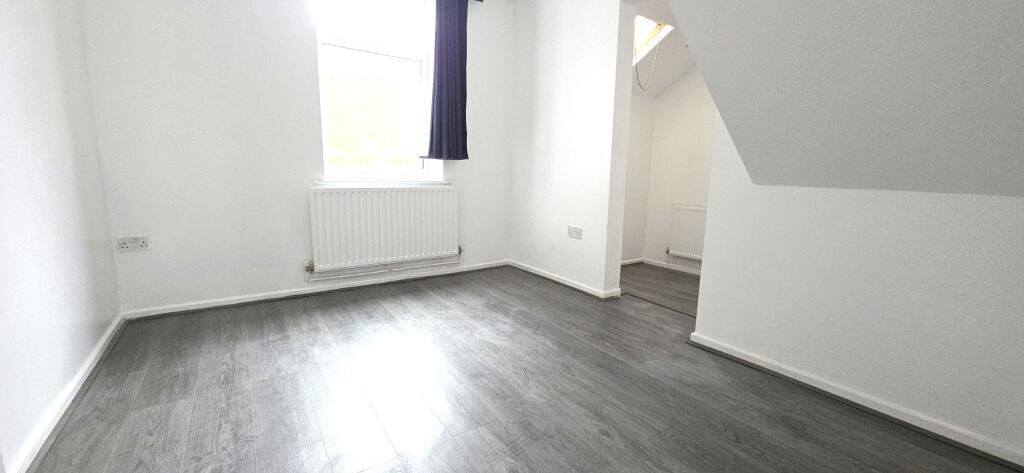 Main image of property: New Street, Tamworth, B77