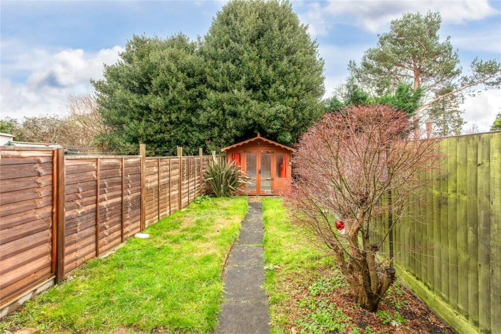 Duke Street, Aspley Guise, Bedfordshire, MK17 photo 4
