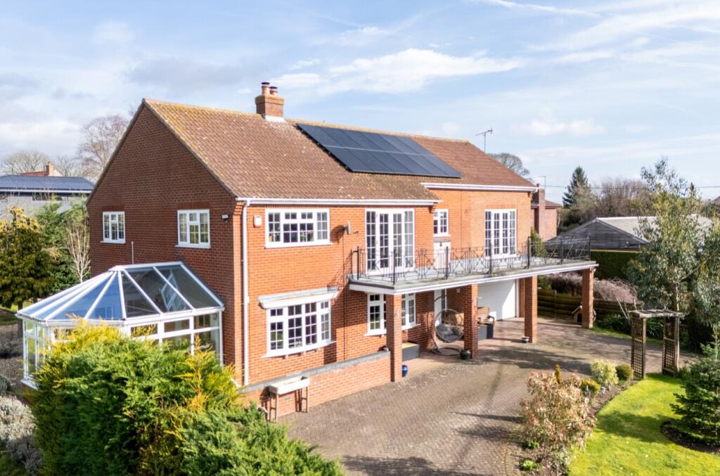 Main image of property: Hallams Lane , Timberland, Lincoln, Lincolnshire, LN4