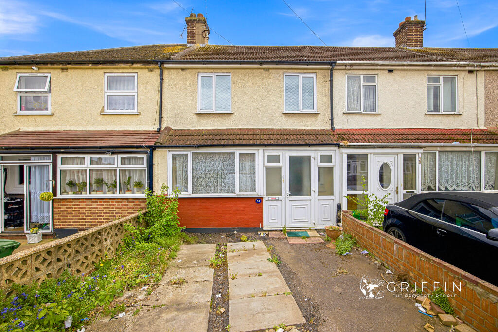 Palmerston Road, South Stifford, Grays, RM20, Grays