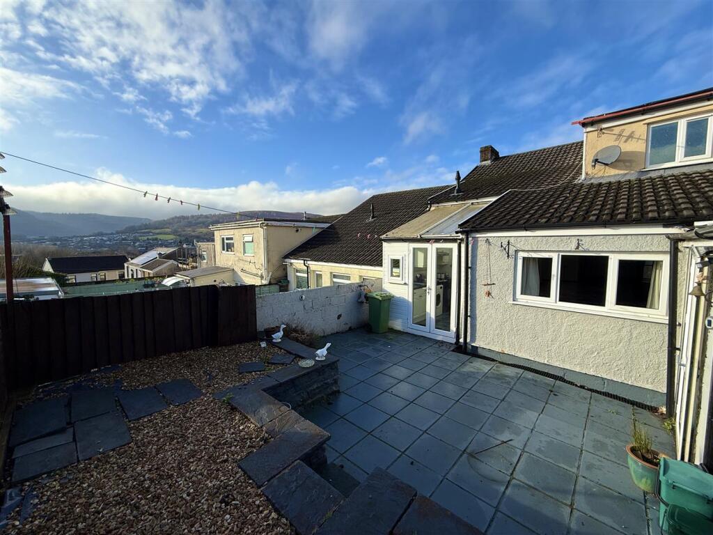 Ynyscynon Street, Aberdare photo 3