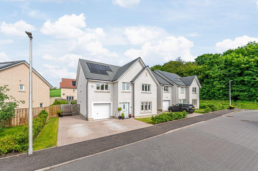 Main image of property: 4 The Heughs View, Aberdour, KY3 0EH