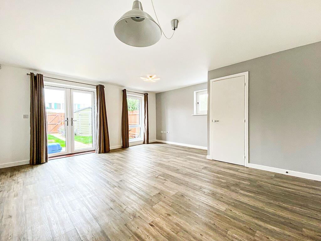 House in Dartford - View 3