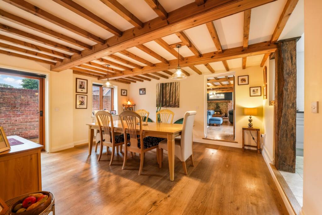 House in Rushcliffe, Top Green, Sibthorpe - View 3