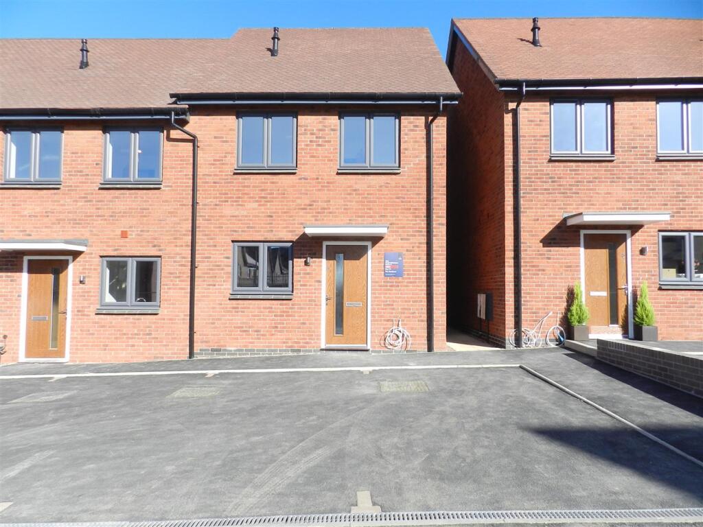 Main image of property: Rugby