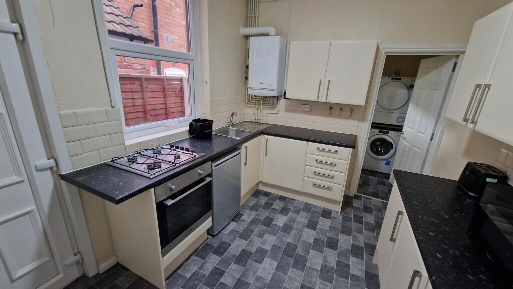 Main image of property: Earlsdon Avenue North, Coventry