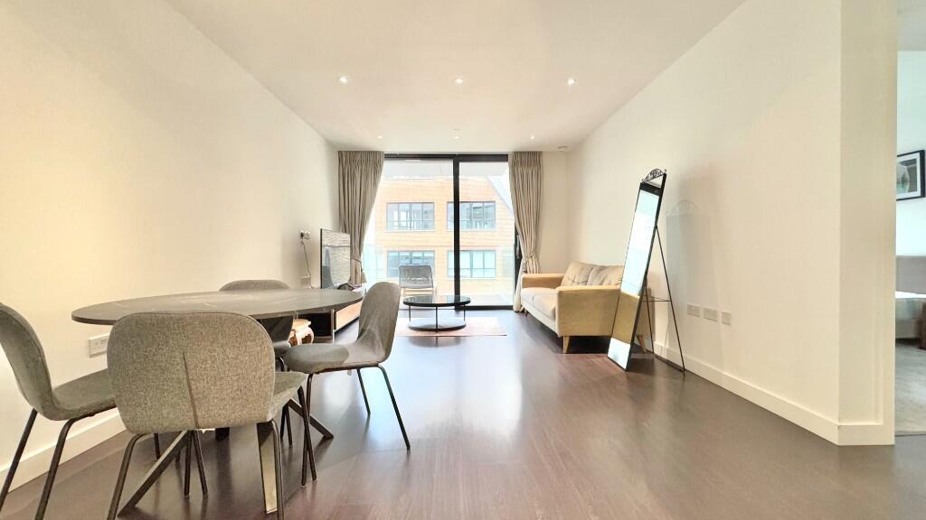 Main image of property: Alie Street, London, E1