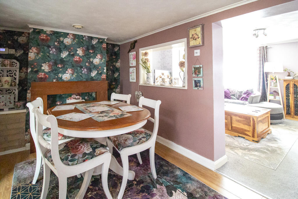 House in South Holland, Sutton Bridge - View 4