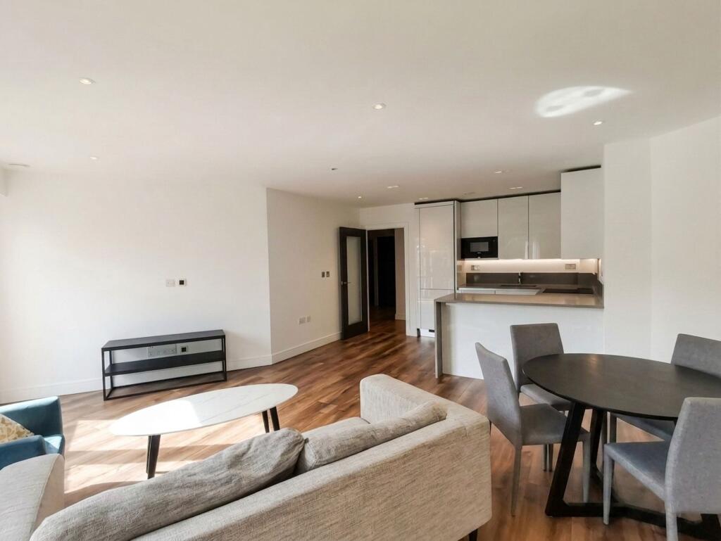Apartment in London - View 3