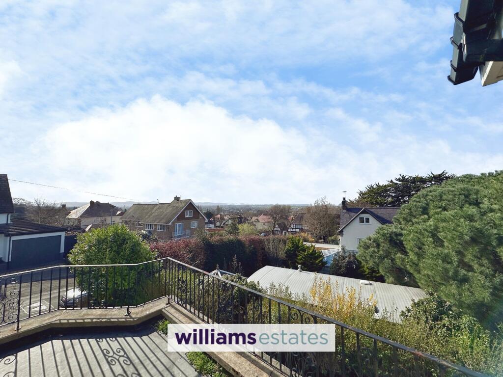 Bryntirion Avenue, Prestatyn, LL19 photo 3
