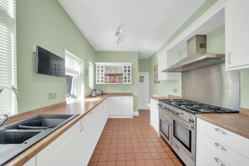 Bolton Road, Anderton, Lancashire, PR6 - More