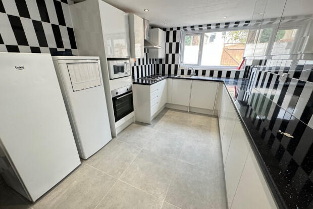 House in Cardiff - View 5