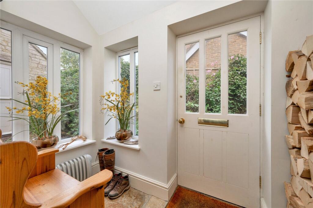 Rosemead Cottage, Southorpe photo 3