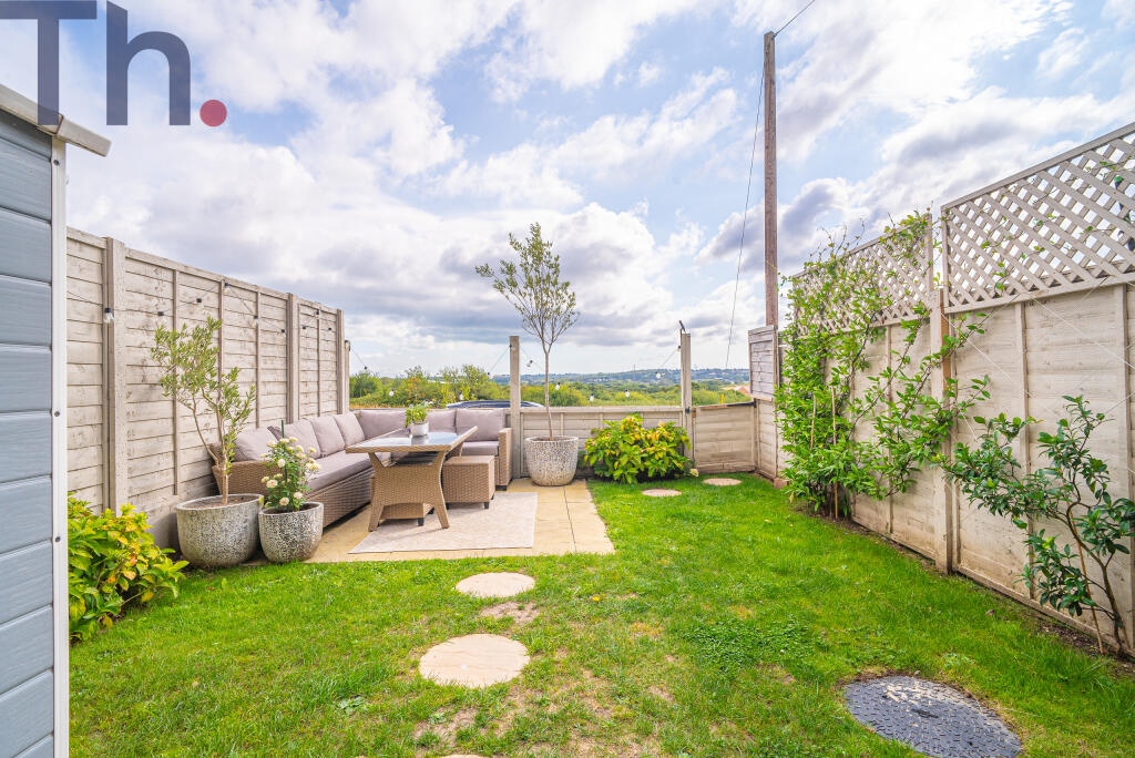 House in Portsmouth, Newport - View 2