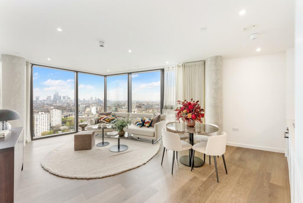 Vetro 20.02,  Canary Wharf, London, E14 photo 2