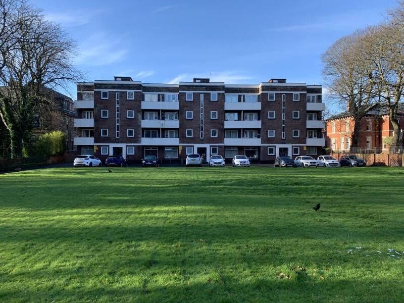 Apartment in Leeds, Headingley Hill, Headingley - View 5