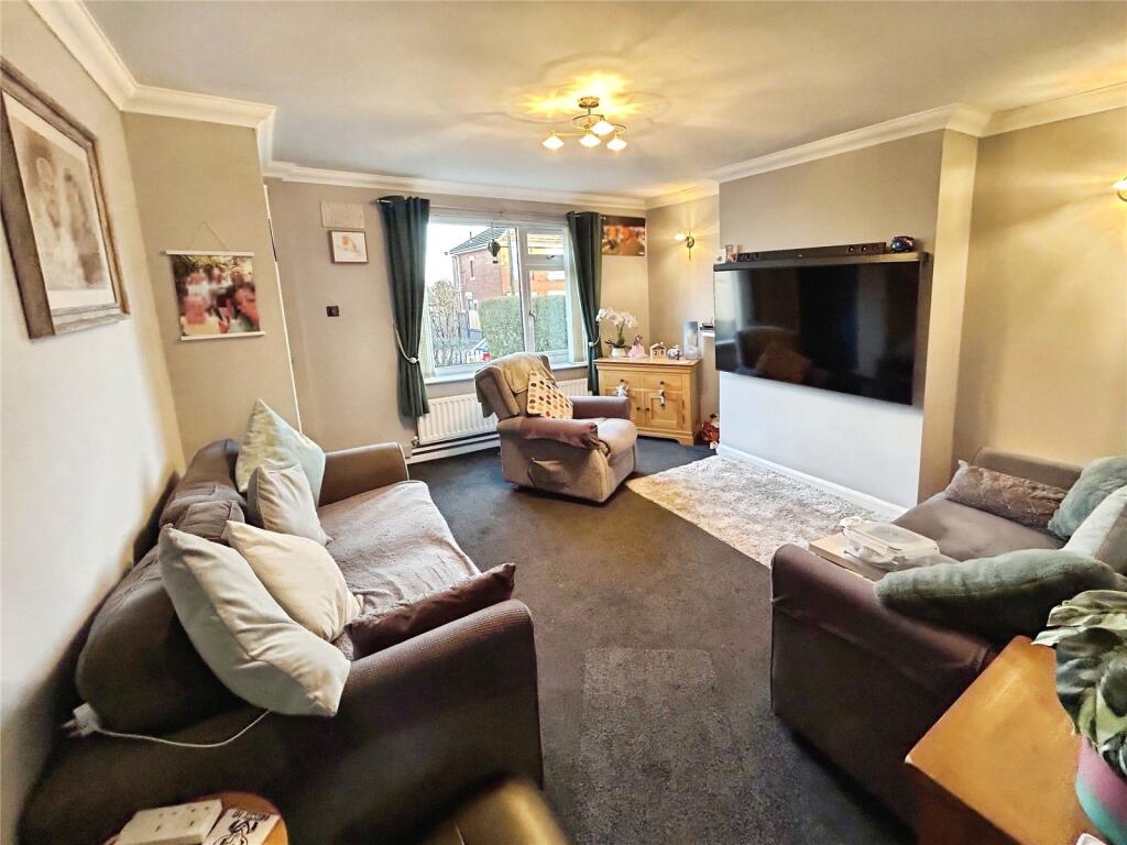 Rownall Road, Meir, Stoke On Trent, Staffordshire, ST3 photo 4