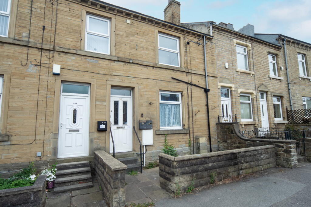 Main image of property: Flat 2, 80 Long Lane, Dalton, Huddersfield, West Yorkshire, HD5 9LH
