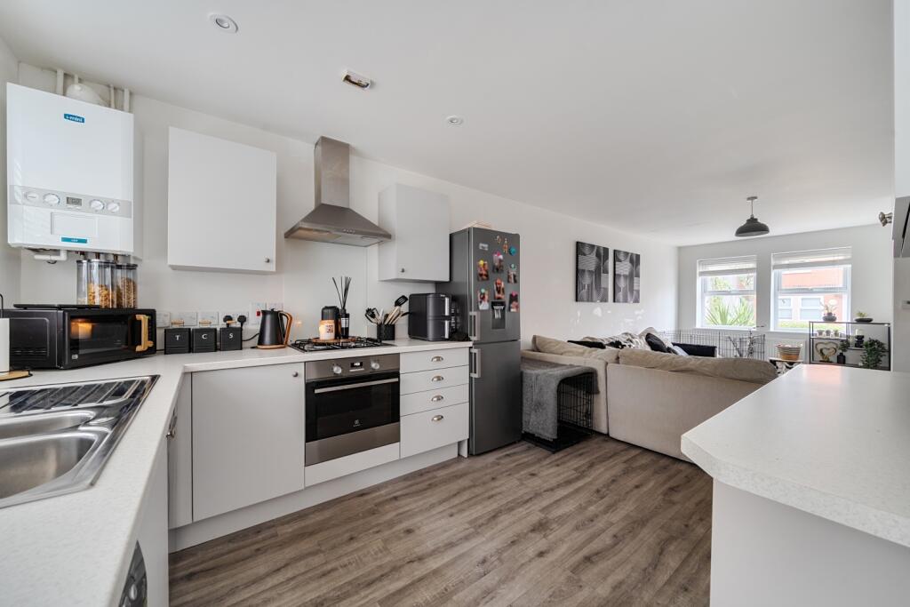 3-bed terraced on Ackland Close, Bideford, Devon, EX39, £215,000