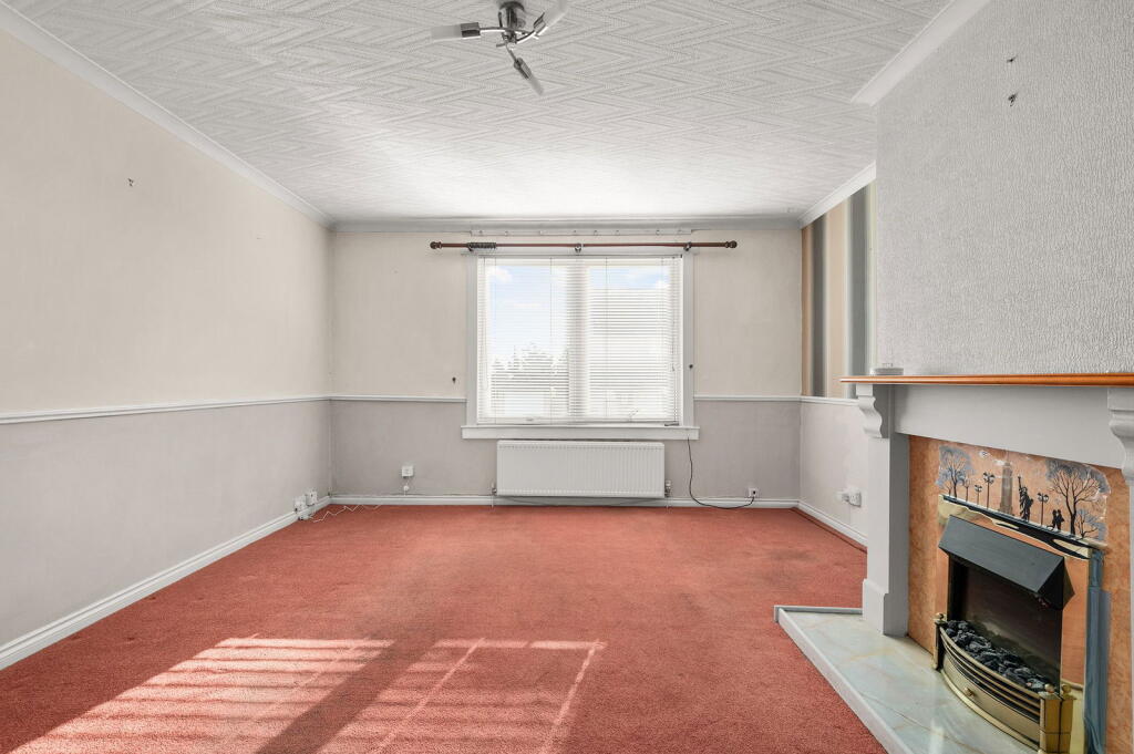 83 Quarrolhall Crescent, Carronshore, FK2 photo 4