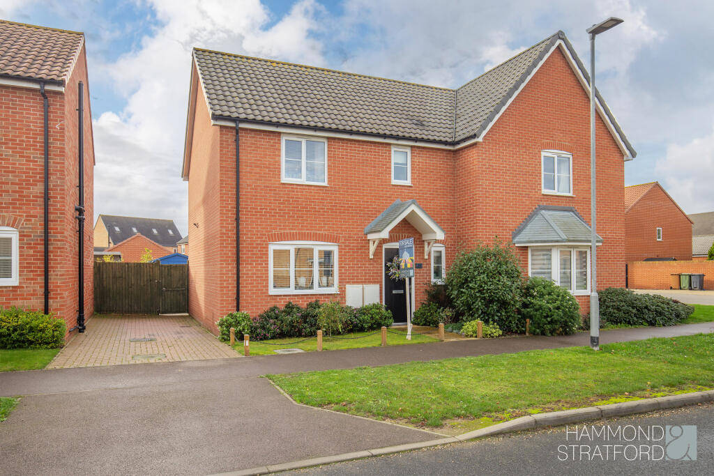 Main image of property: Poppy Street, Wymondham