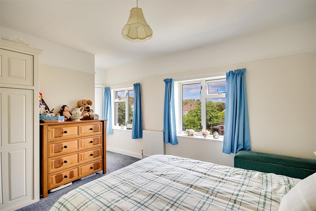 Brook Barn Way, Goring-By-Sea, Worthing - View 6