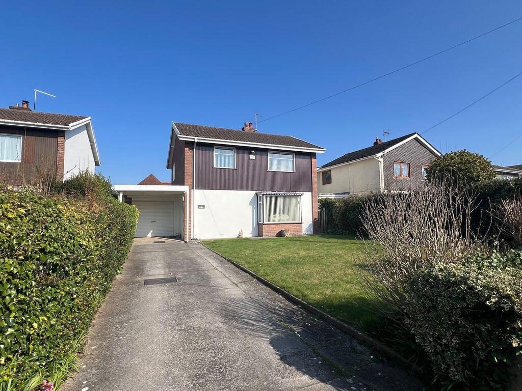 Main image of property: 3 The Retreat, Off Merthyr Mawr Road  Bridgend CF31 3NU