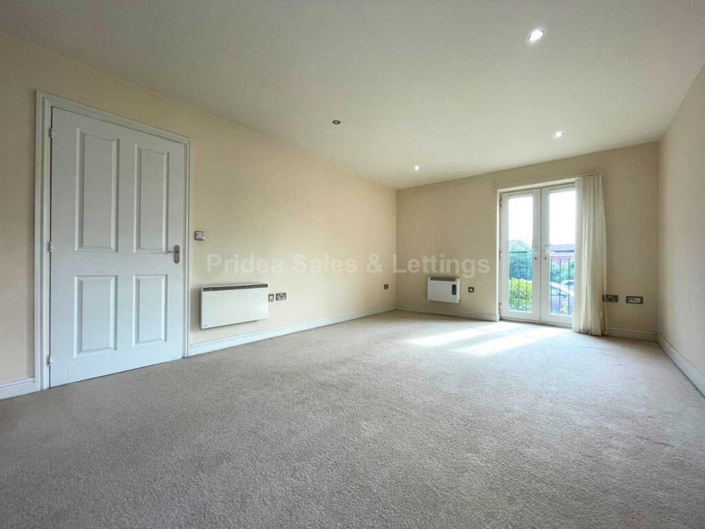 Apartment in Lincoln, Lincolnshire - View 3