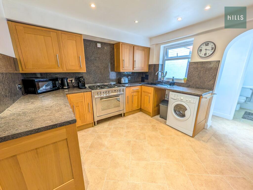 House in Worcester - View 4