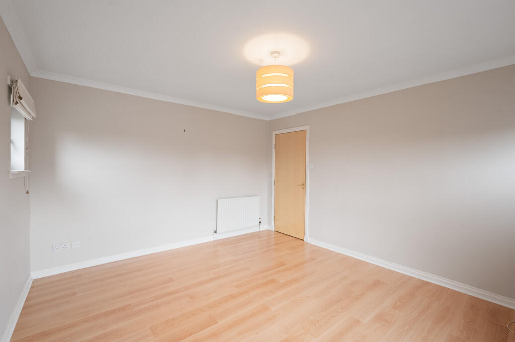 Apartment in Edinburgh, Kingsknowe - View 4