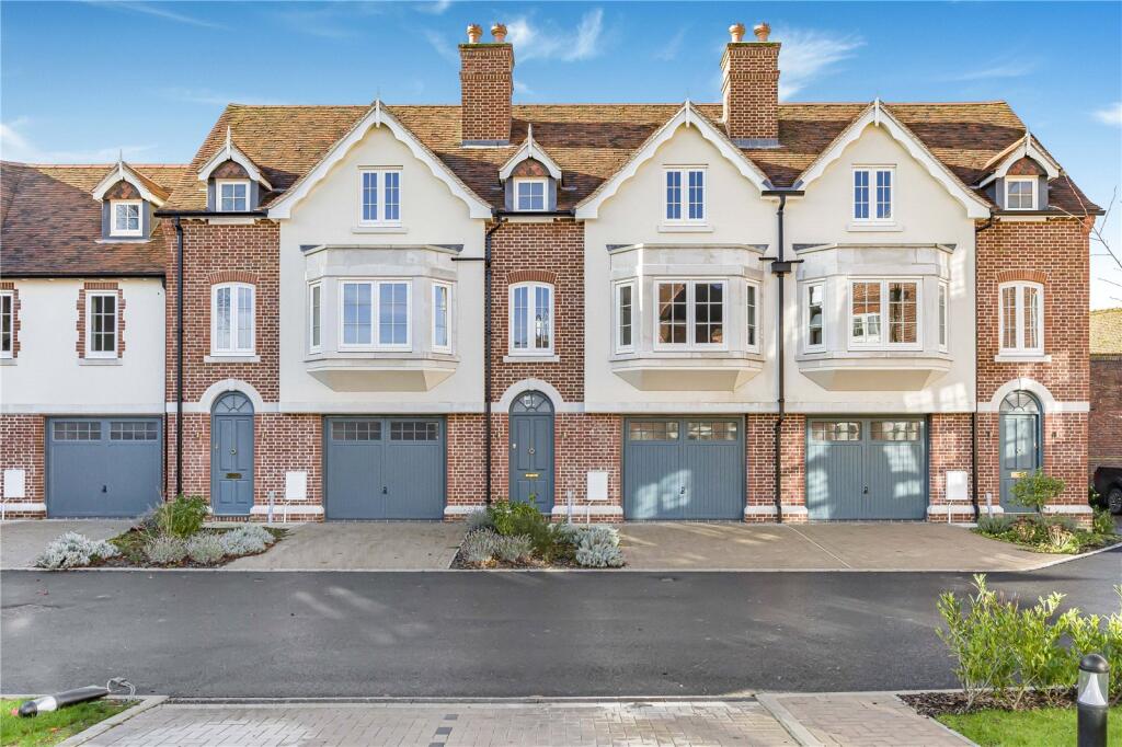 Main image of property: St Peters Mews, The Parade, Marlborough, Wiltshire, SN8