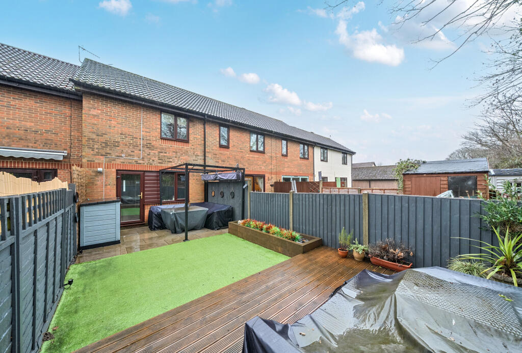 House in Redhill - More