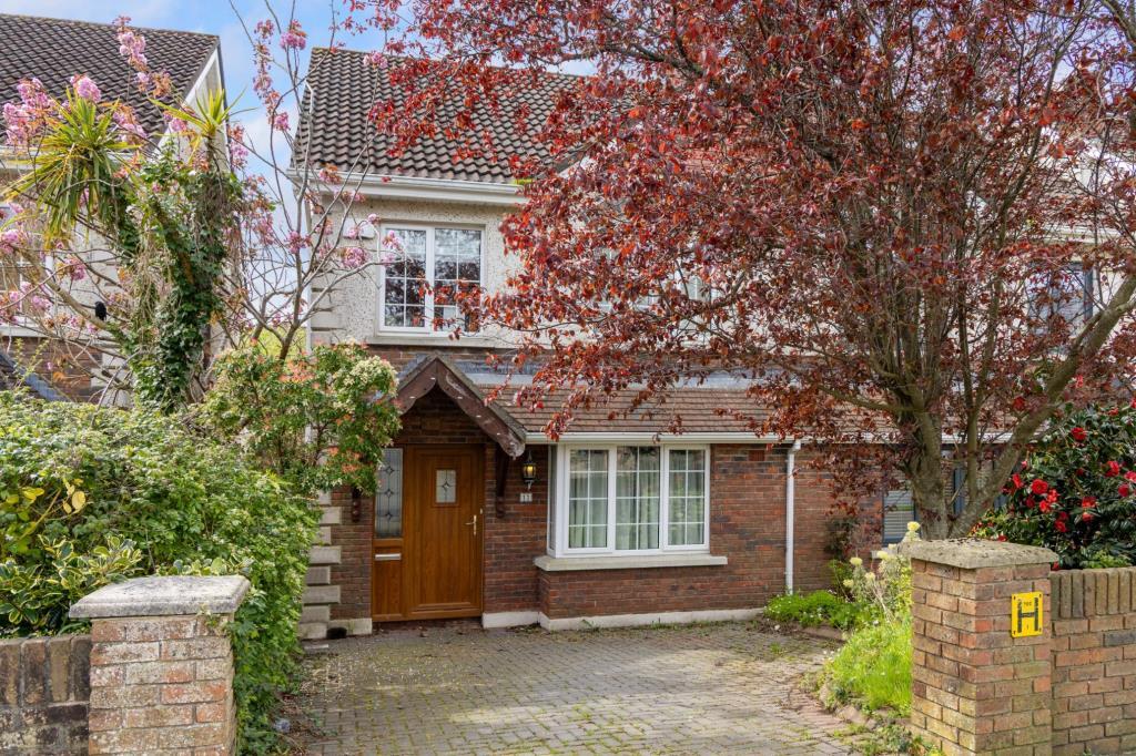 Main image of property: 15 Delgany Glen, Greystones, Co Wicklow, A63 HD28