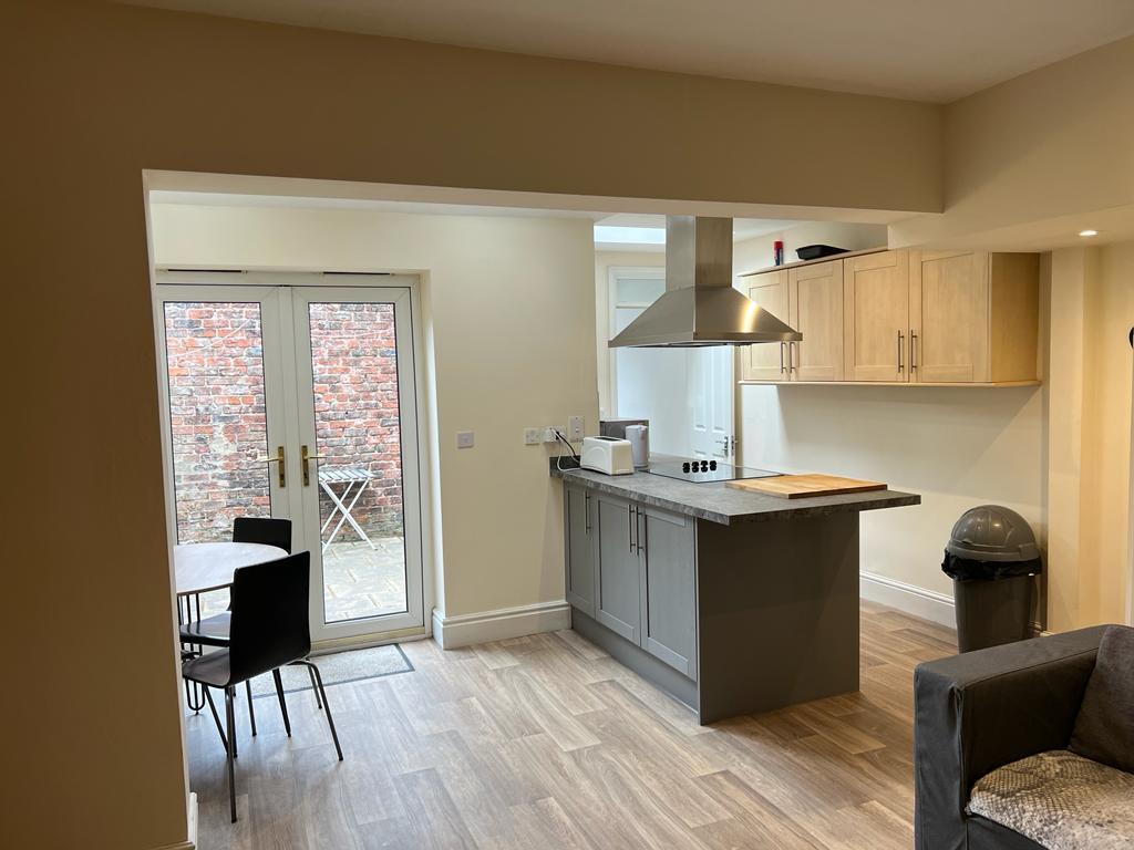 House in York - View 4