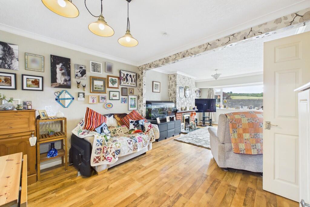 16 Church Hill, Nether Kellet, LA6 1ER photo 4