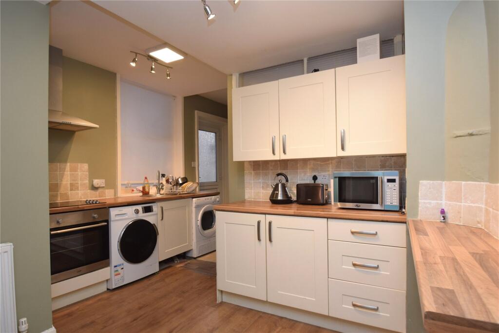 Apartment in Scarborough, North Yorkshire - View 2