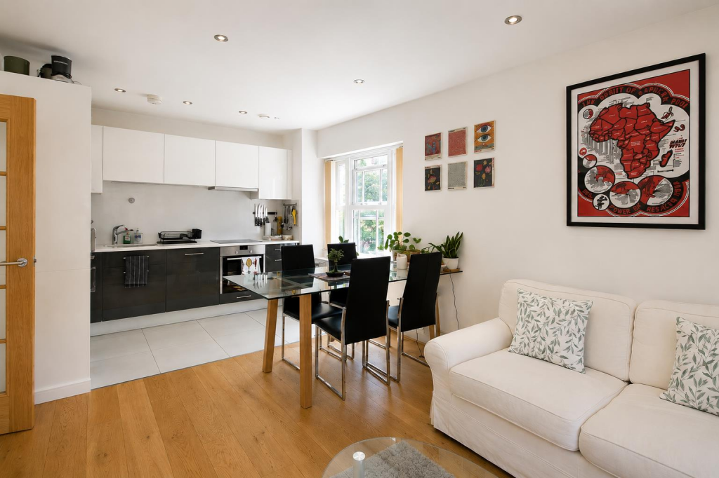 Apartment in London, Roehampton - View 5