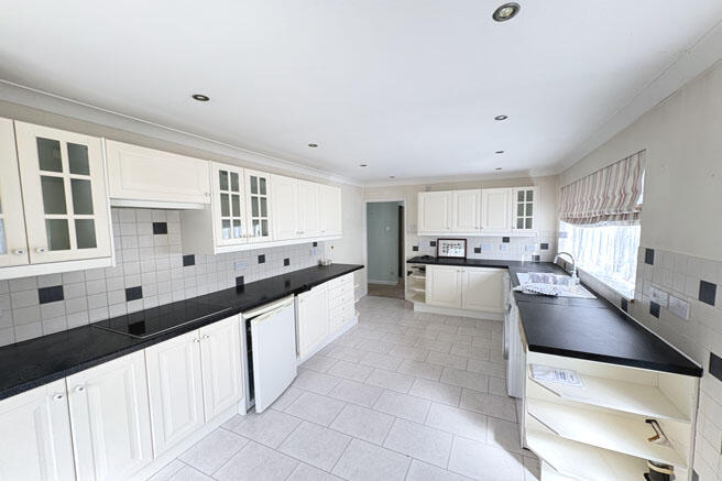 Debenham photo 4